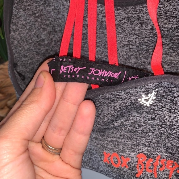 Betsey Johnson Performance Heather Gray Hot Pink Multi-Strap Sports Bra Size L - Picture 4 of 4